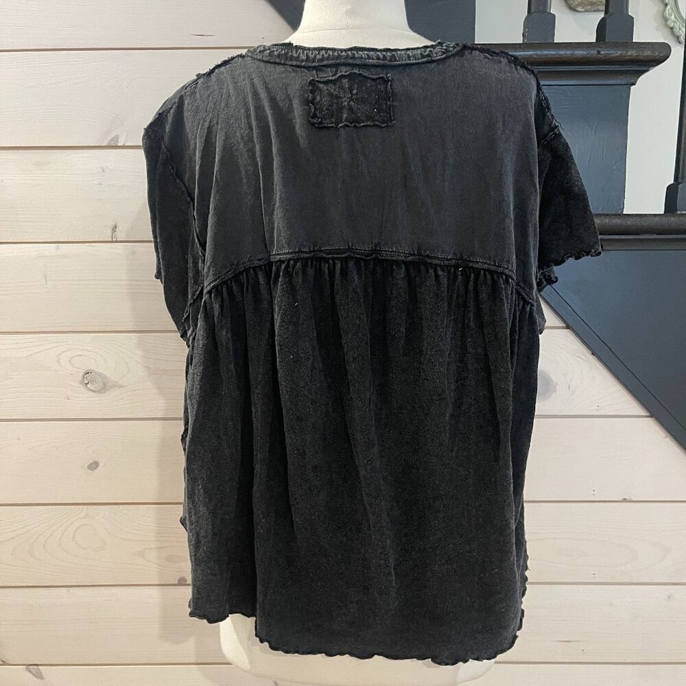 059 Free People Women's Black Sofia Henley NWOT Oversized Size Small - Picture 6 of 8